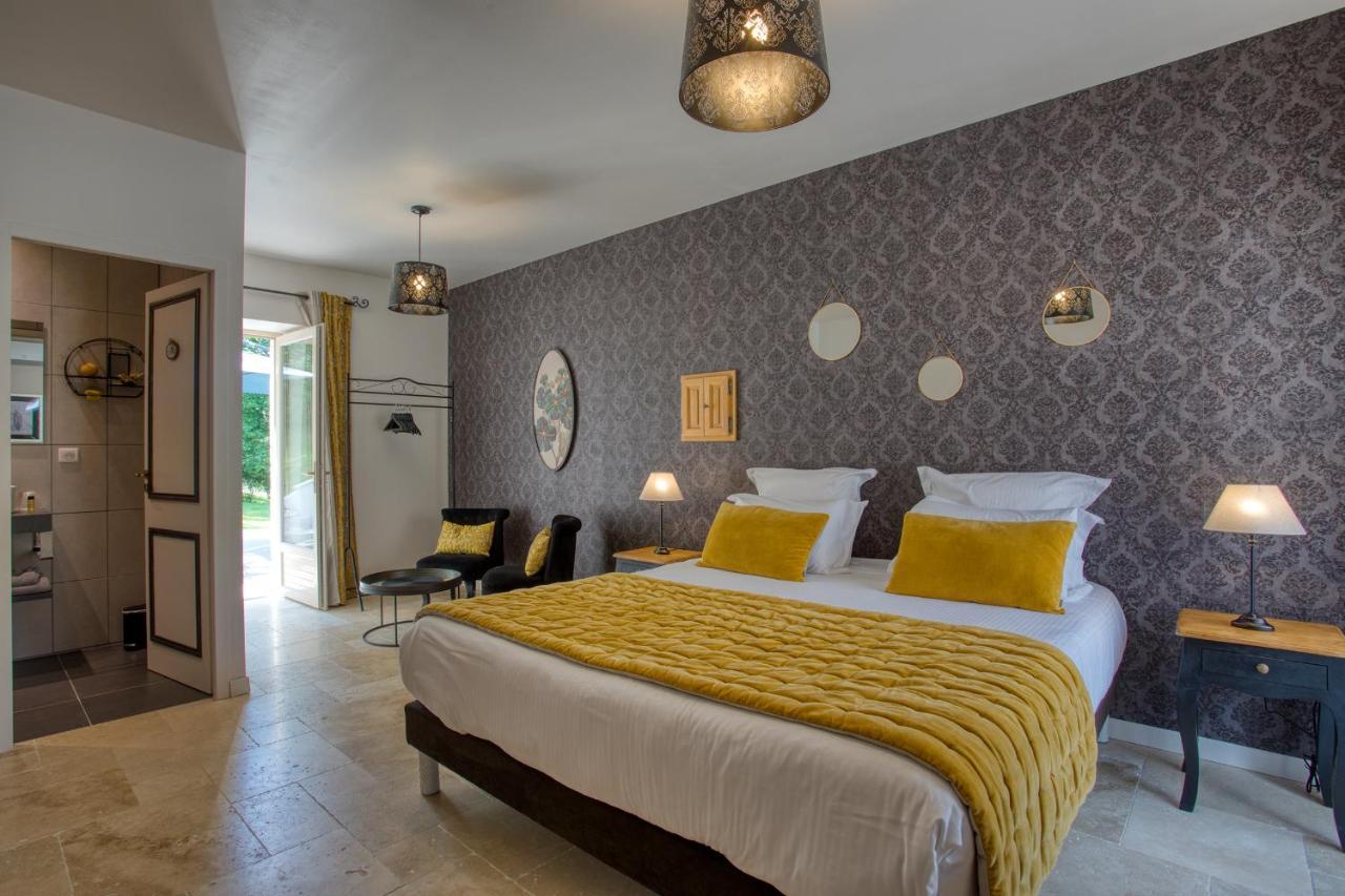 Domaine Des Pierres Blanches - Chambres D'Hotes Carlux Exteriér fotografie