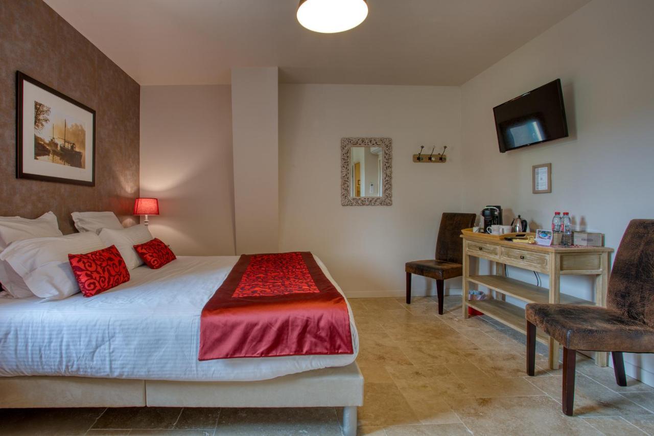 Domaine Des Pierres Blanches - Chambres D'Hotes Carlux Exteriér fotografie